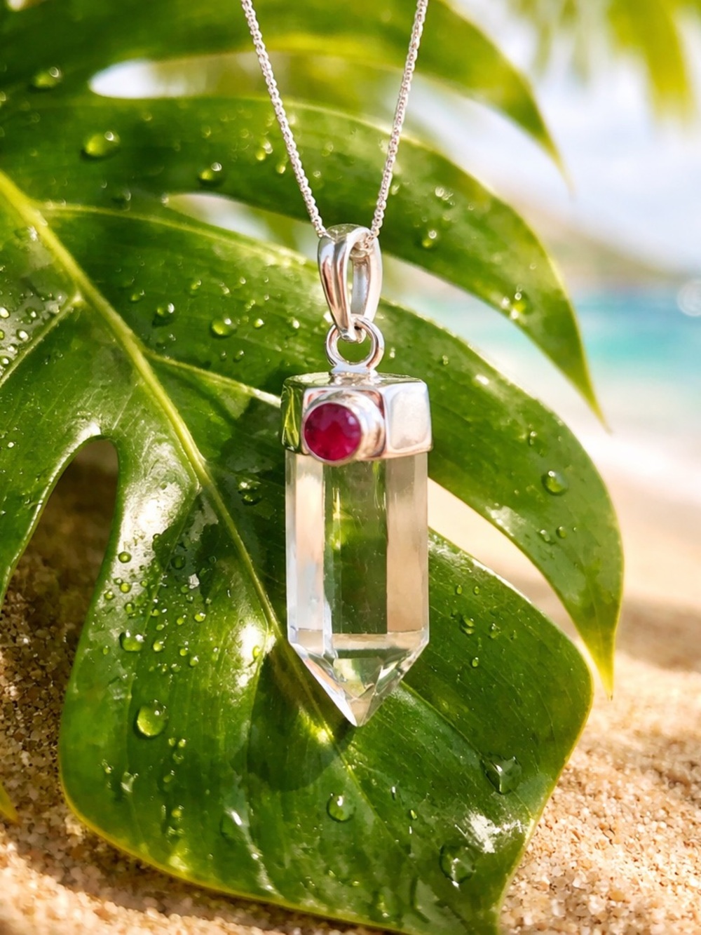White Quartz & Garnet Necklace - Picture 4 of 13